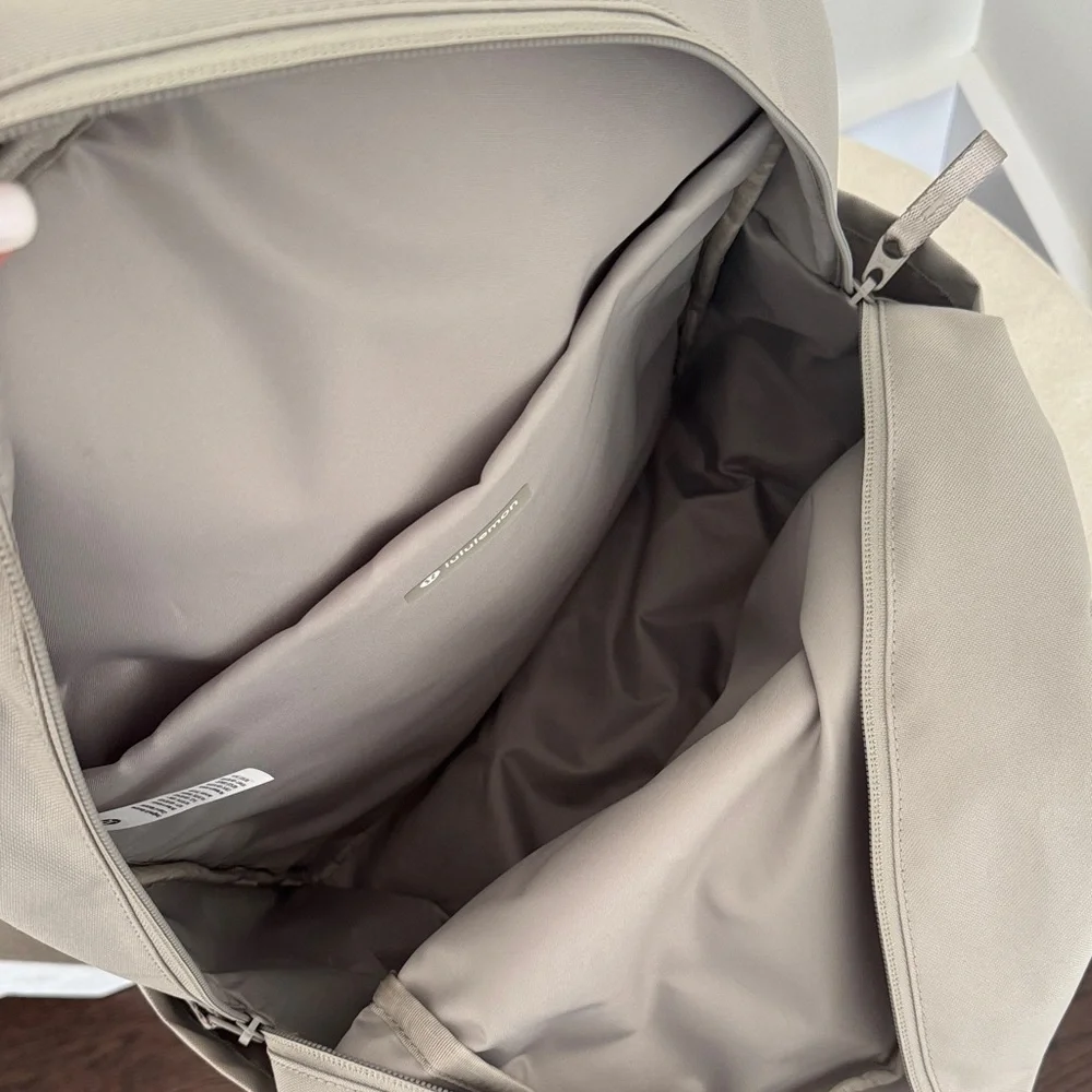 Lululemon Athletica Tan and Cream Backpack - Picture 6 of 6